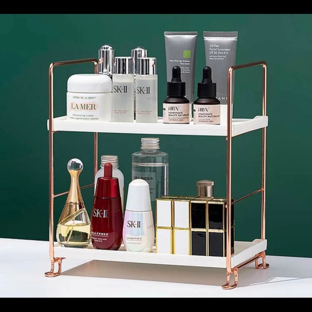 Double layer cosmetic storage rack
